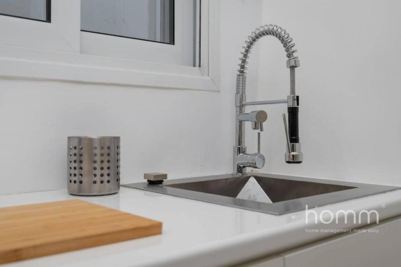 34Sqm Minimal Homm Apartment With Acropolis View Atény Exteriér fotografie