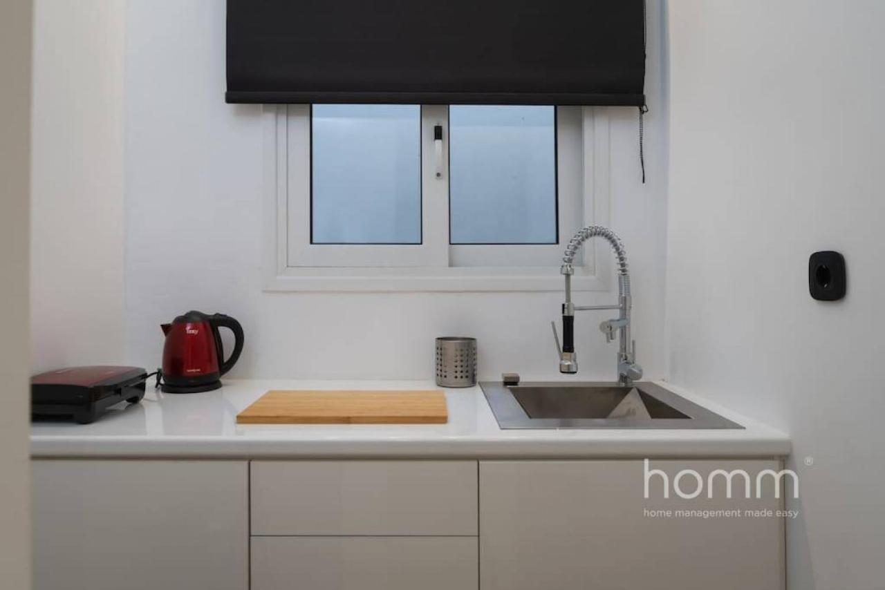 34Sqm Minimal Homm Apartment With Acropolis View Atény Exteriér fotografie